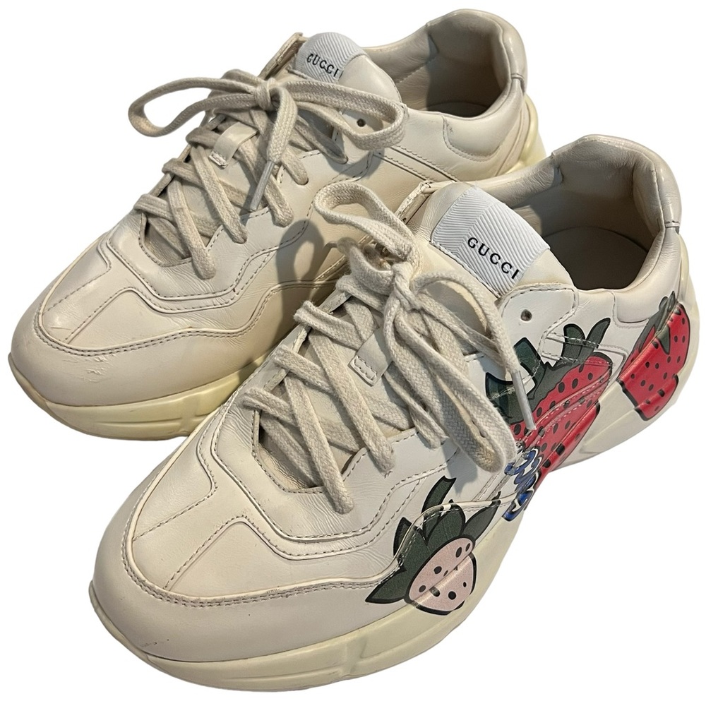 Women’s Gucci Strawberry Sneakers Authentic US size 9